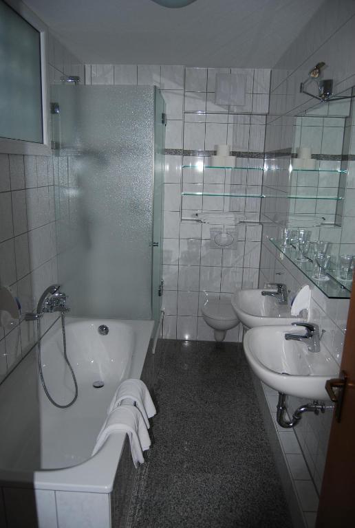 Nackenheim Landhotel St. Gereon חדר תמונה